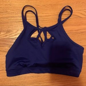 Sports bra